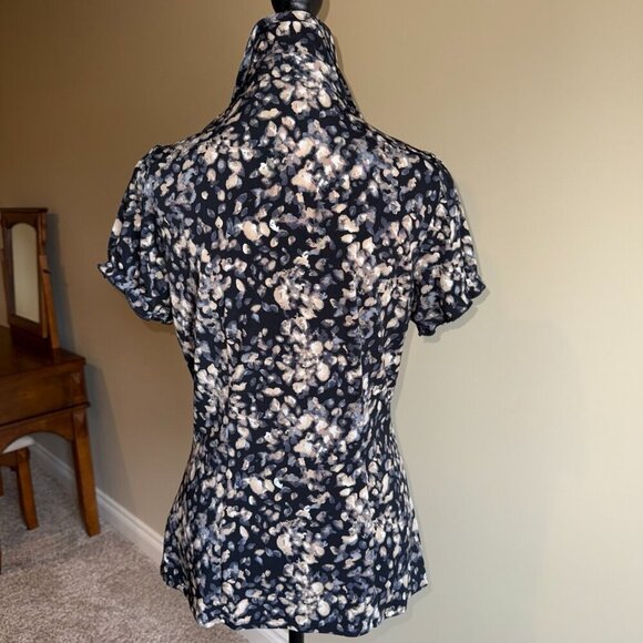 Reitmans brown black short sleeved buttoned ruched shirt - Picture 3 of 13